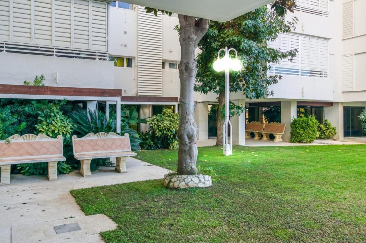 Apartamento Ciara Garden Appartamento Lloret de Mar Esterno foto